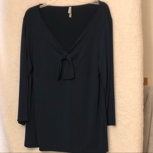 WHITE STAG TOP